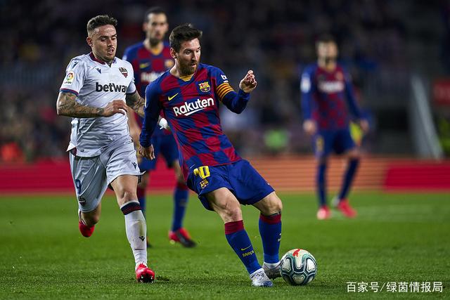 羽毛球亚锦赛：石宇奇男单登顶 国羽两冠两亚收官